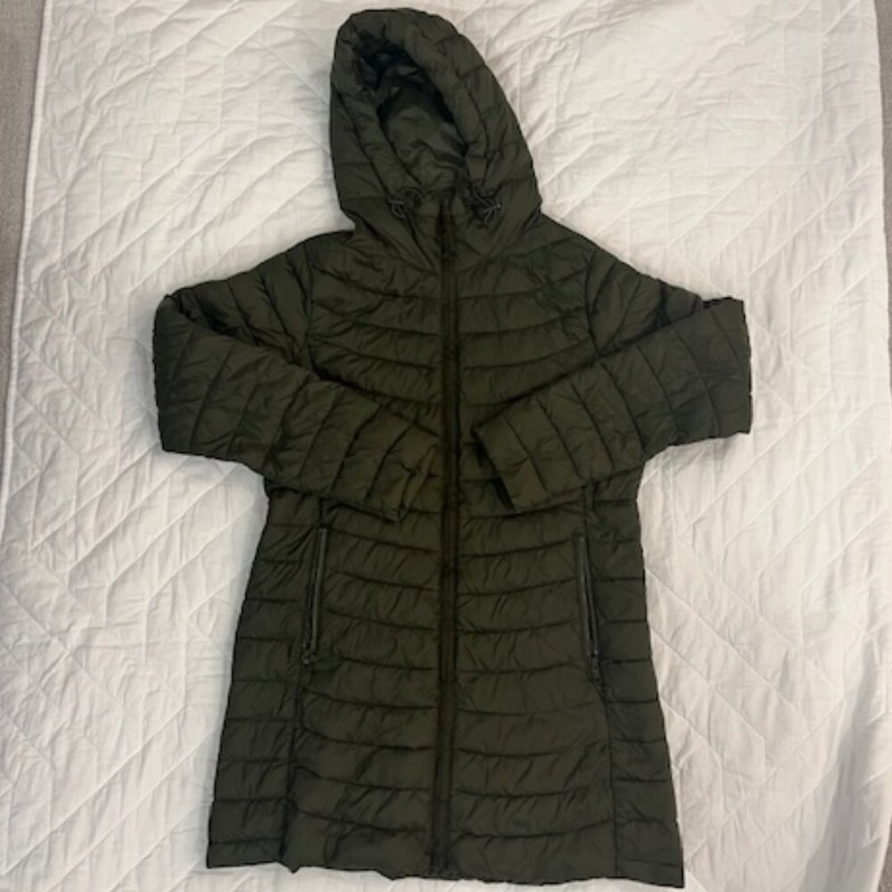 Gap Puffer Jacket, Medium - image 1